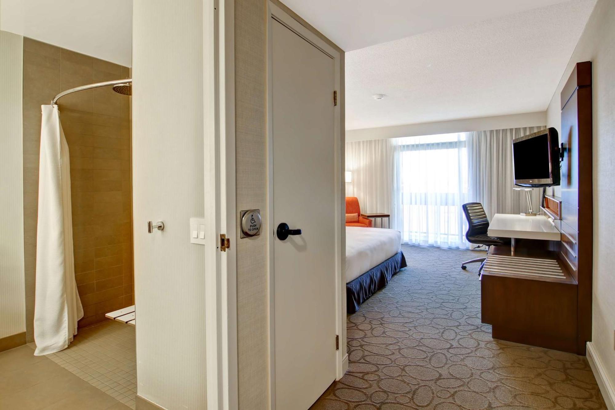 Hilton Mississauga/Meadowvale Hotel Buitenkant foto