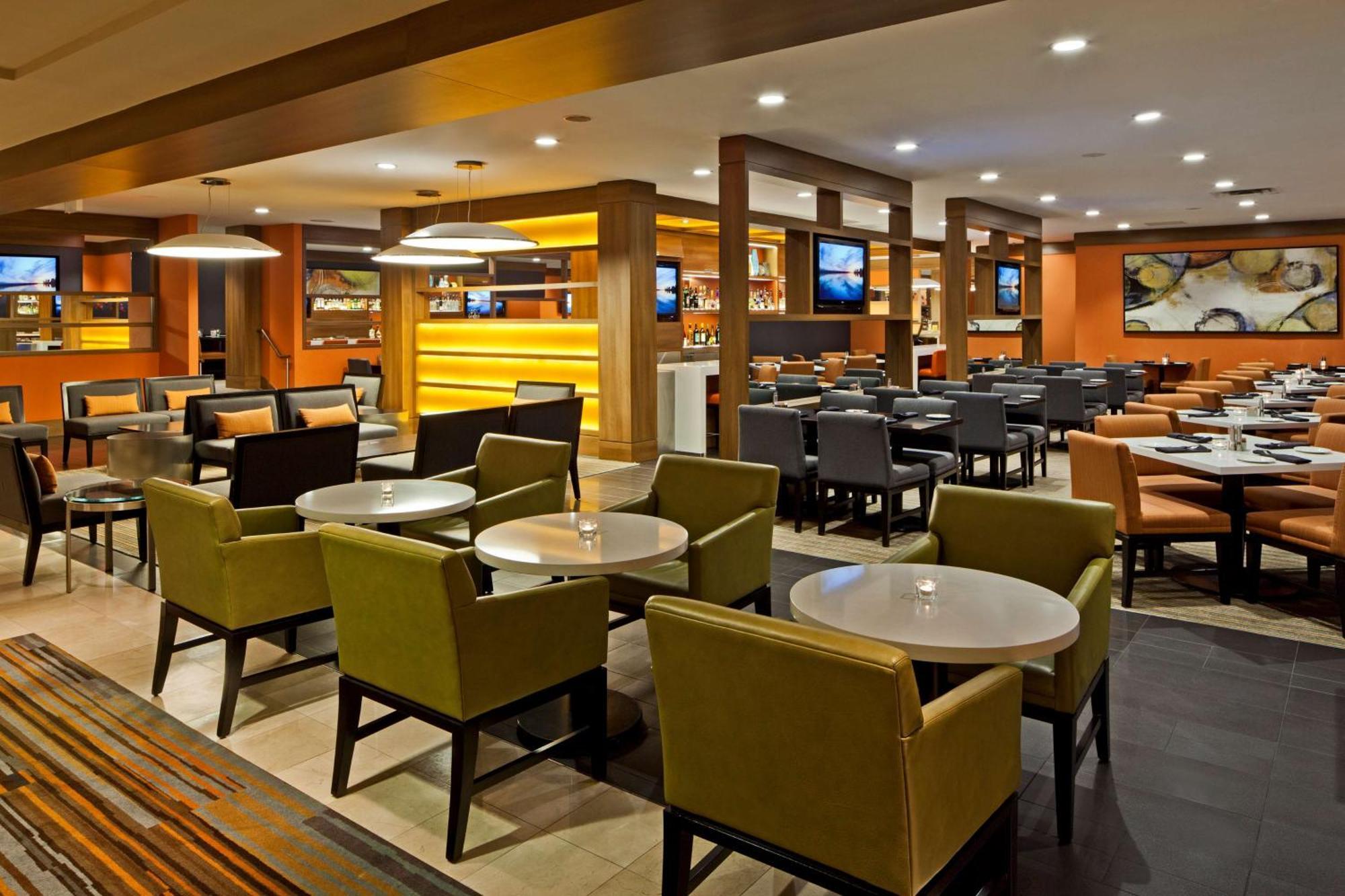 Hilton Mississauga/Meadowvale Hotel Buitenkant foto